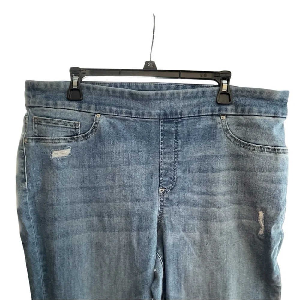 Chico's Relaxed Fit Jeans - Medium Blue - Picture 2 of 5